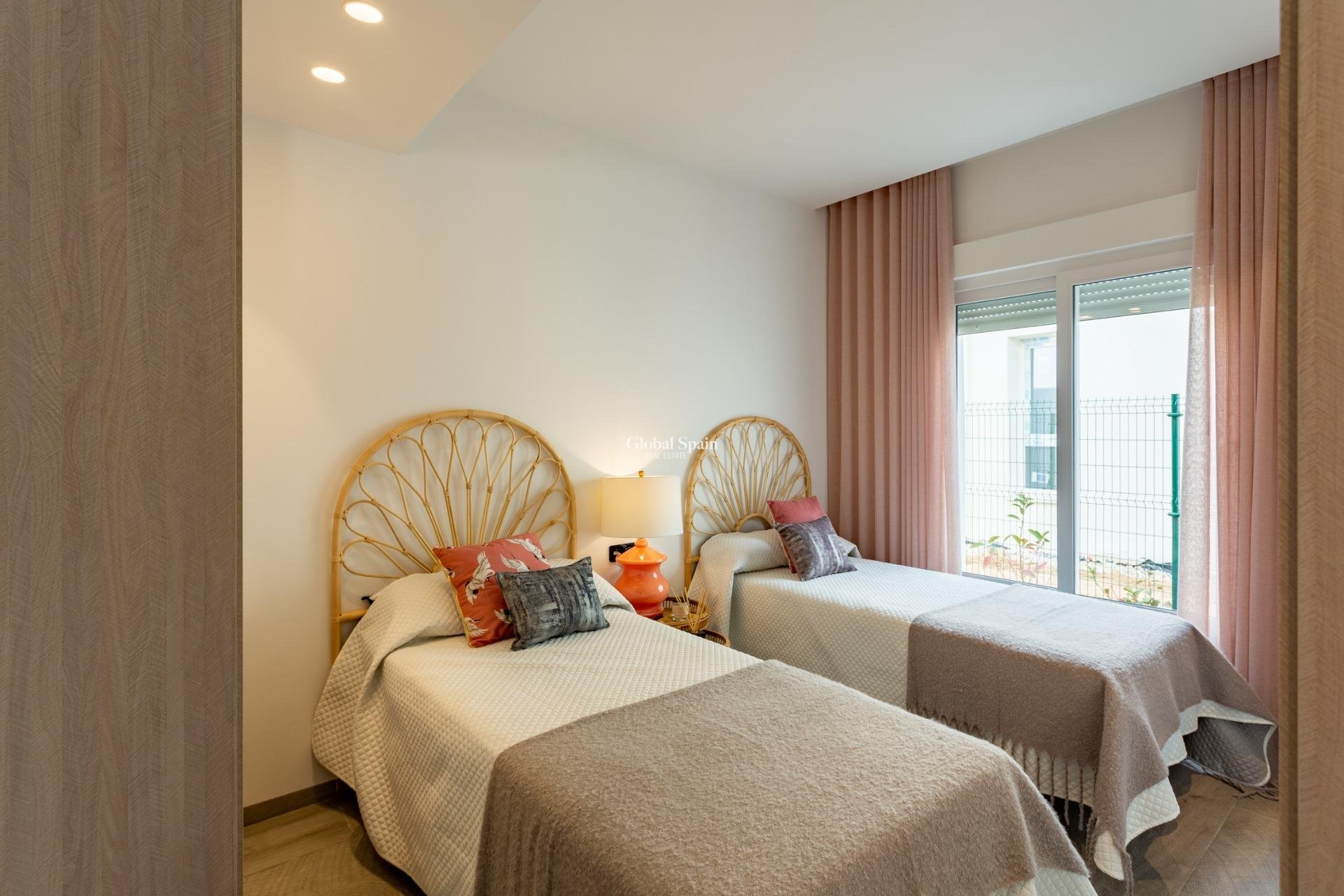 Nouvelle construction - VILLA -
ALGORFA - LA FINCA GOLF / ALGORFA