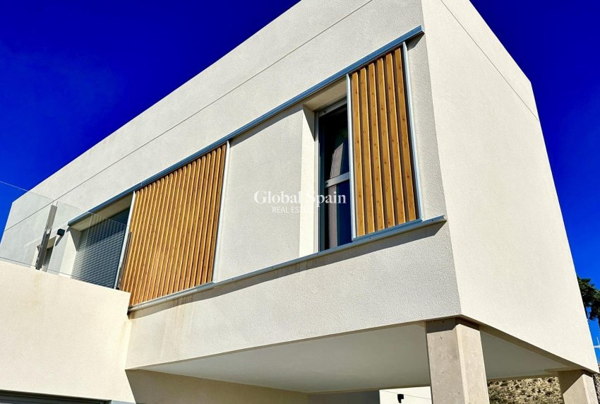 Nouvelle construction - VILLA -
ALGORFA - LA FINCA GOLF / ALGORFA