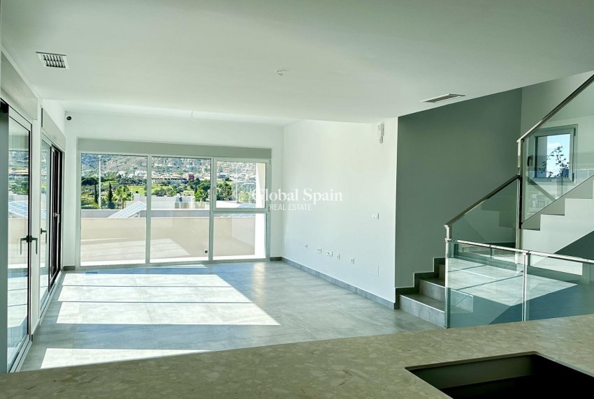 Nouvelle construction - VILLA -
ALGORFA - LA FINCA GOLF / ALGORFA