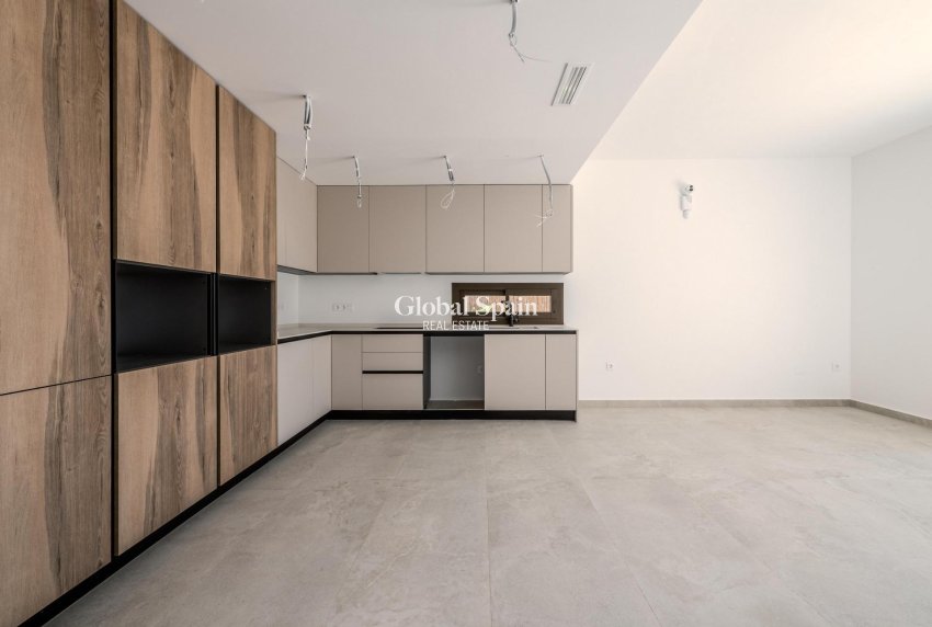 Nouvelle construction - VILLA -
ALGORFA - LA FINCA GOLF / ALGORFA