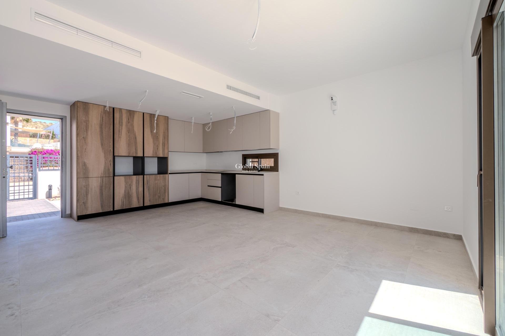Nouvelle construction - VILLA -
ALGORFA - LA FINCA GOLF / ALGORFA