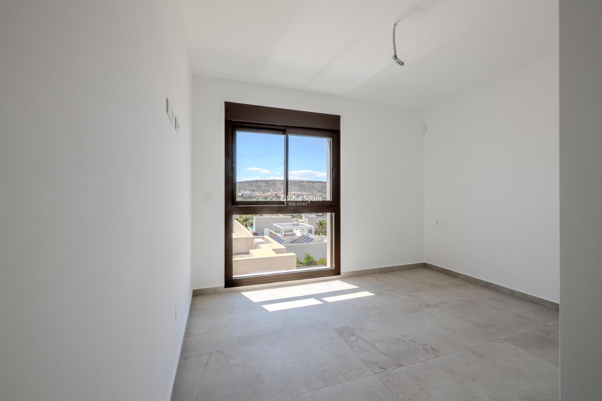 Nouvelle construction - VILLA -
ALGORFA - LA FINCA GOLF / ALGORFA