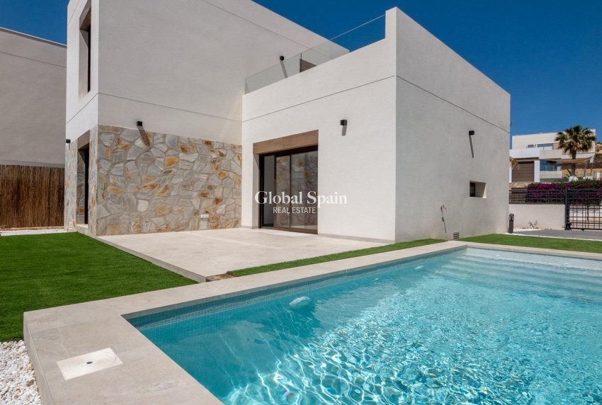 Nouvelle construction - VILLA -
ALGORFA - LA FINCA GOLF / ALGORFA