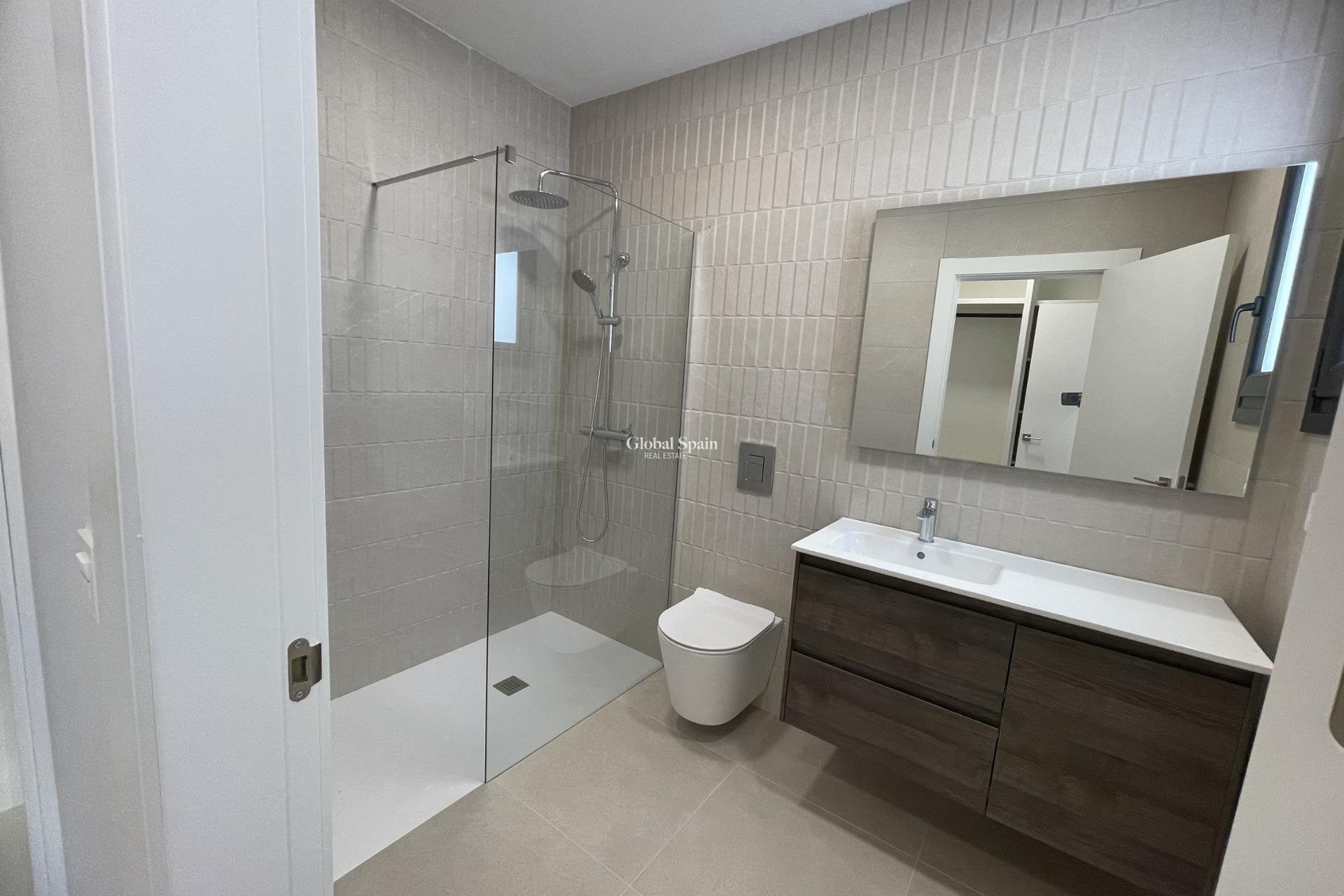 Nouvelle construction - VILLA -
ALMORADÍ - Heredades