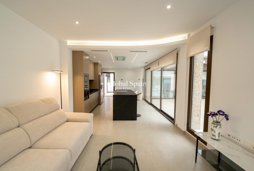 Nouvelle construction - Villa -
ALMORADÍ