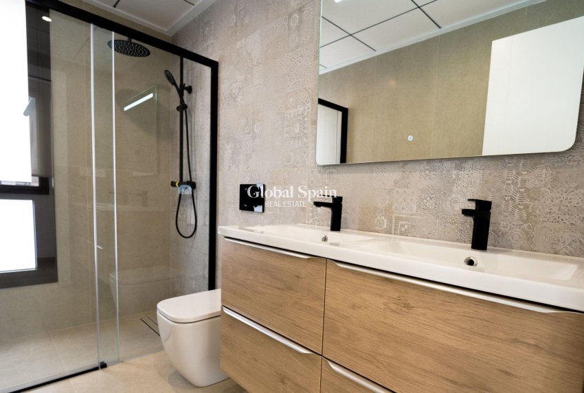 Nouvelle construction - Villa -
ALMORADÍ