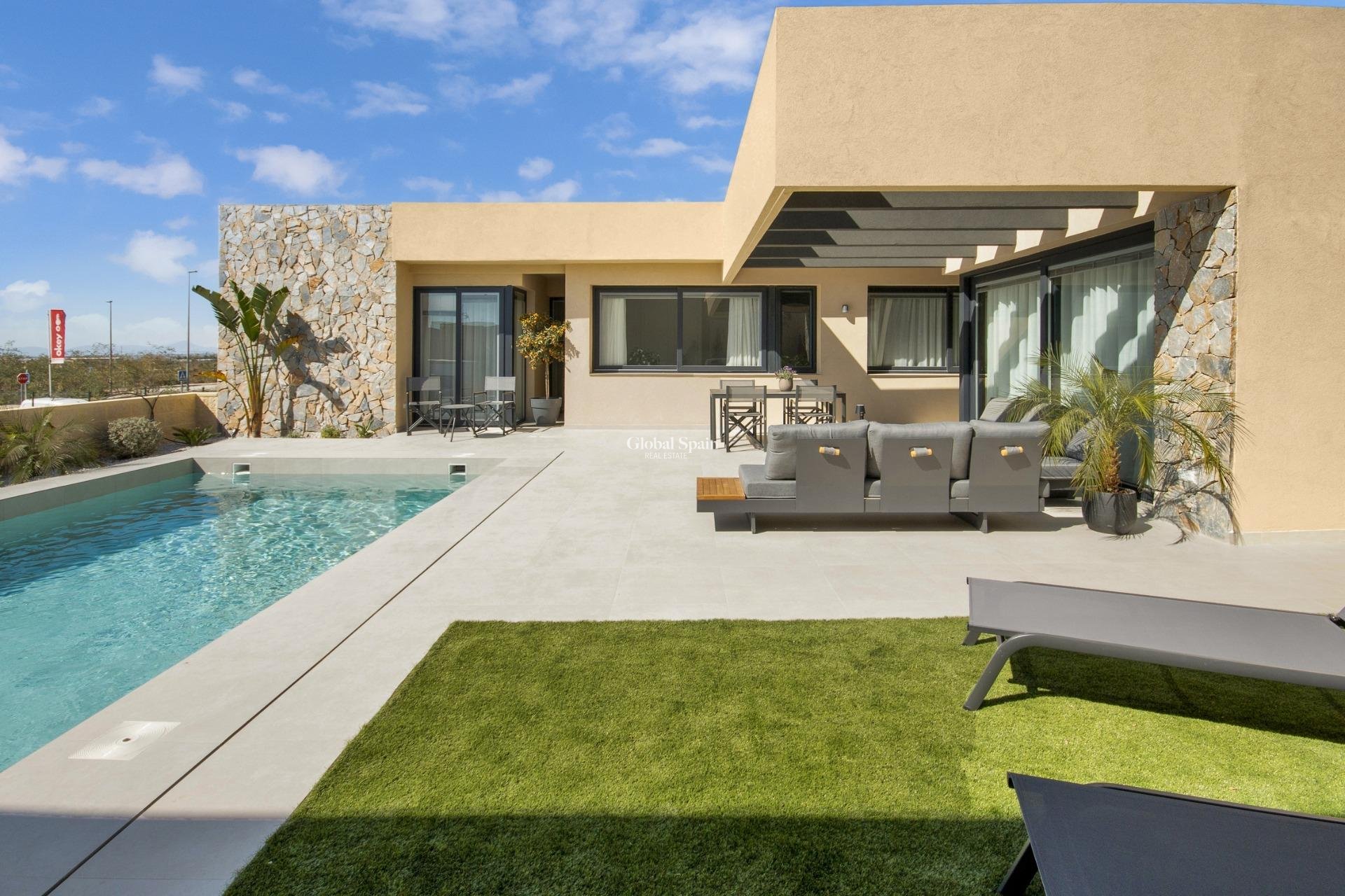 Nouvelle construction - VILLA -
BAÑOS Y MENDIGO - Altaona Golf