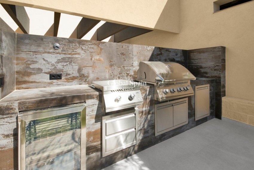 Nouvelle construction - VILLA -
BAÑOS Y MENDIGO - Altaona Golf