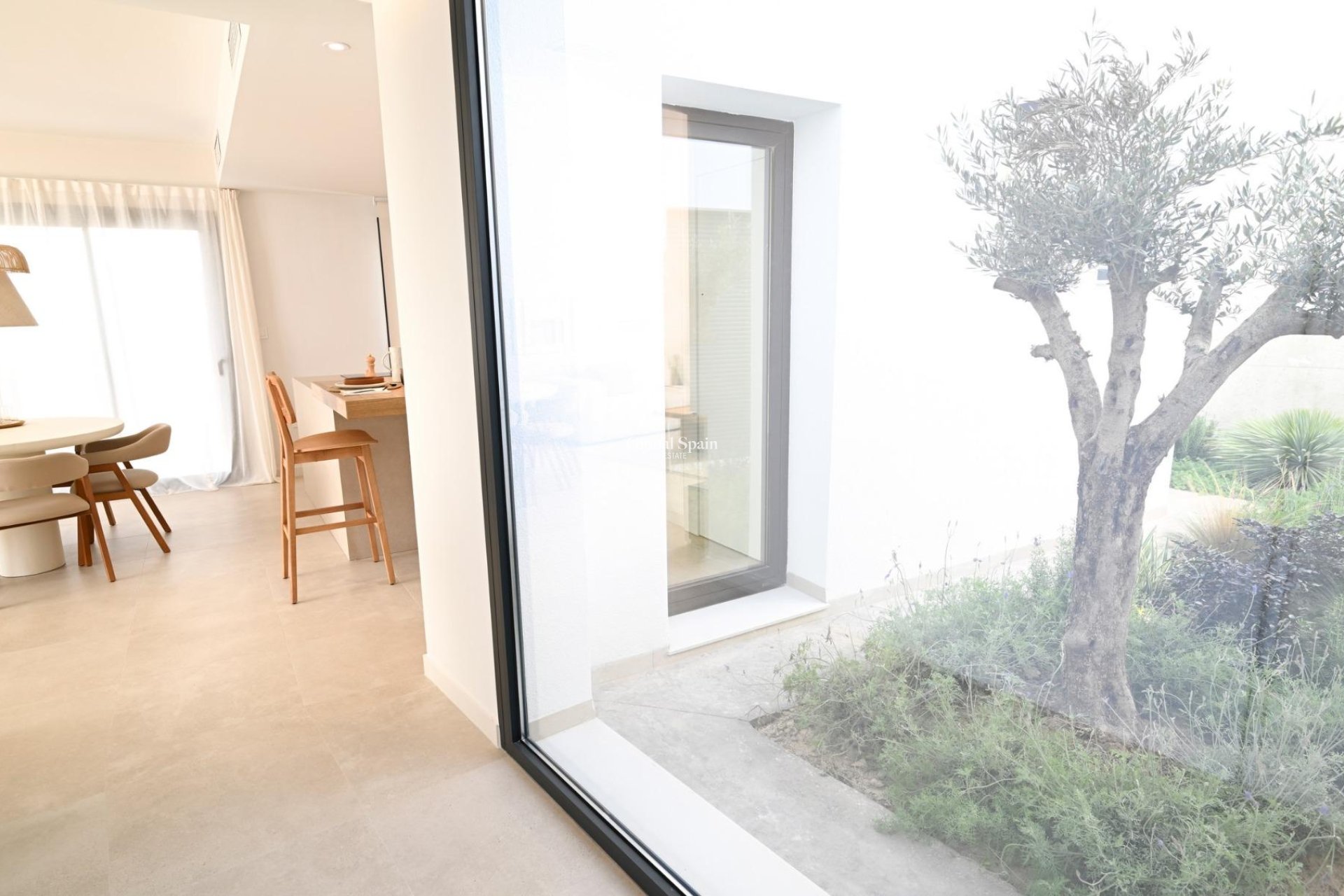 Nouvelle construction - VILLA -
BAÑOS Y MENDIGO - Altaona Golf