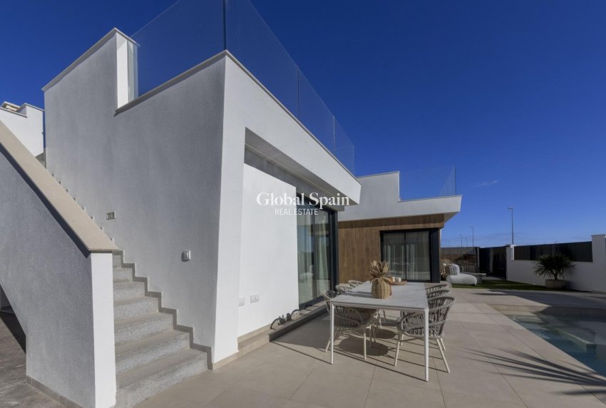 Nouvelle construction - VILLA -
BAÑOS Y MENDIGO - Altaona Golf