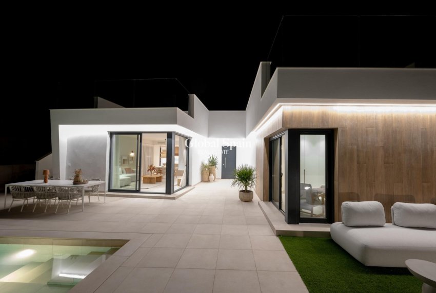 Nouvelle construction - VILLA -
BAÑOS Y MENDIGO - Altaona Golf