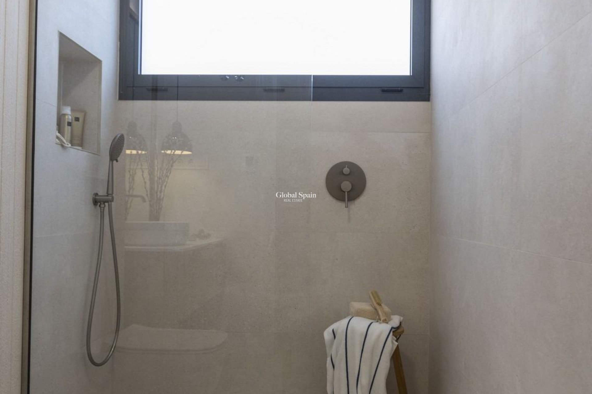 Nouvelle construction - VILLA -
BAÑOS Y MENDIGO - Altaona Golf