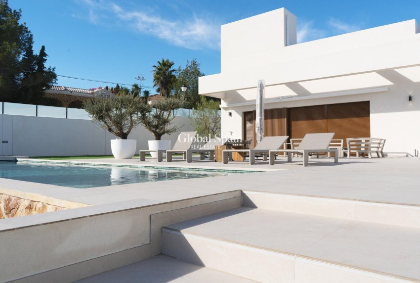 Nouvelle construction - VILLA -
BENEJÚZAR - alta