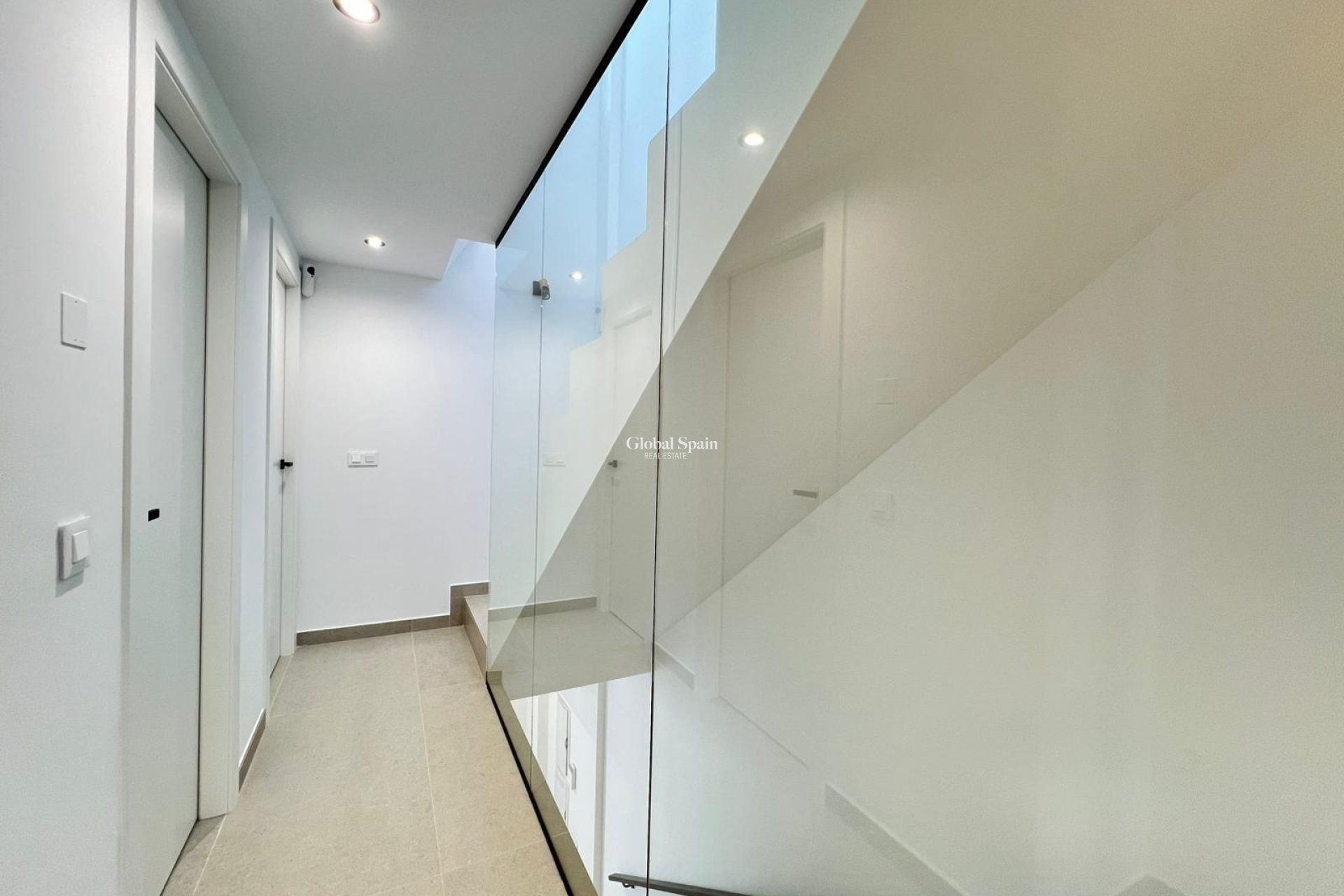 Nouvelle construction - VILLA -
BENFERRI - Benfis Park