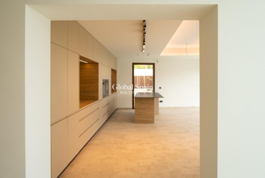 Nouvelle construction - Villa -
Calpe - La Fustera