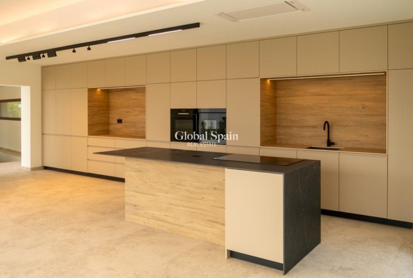 Nouvelle construction - Villa -
Calpe - La Fustera