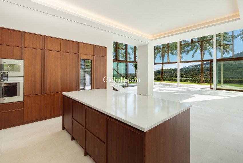 Nouvelle construction - Villa -
Casares - Pedregales