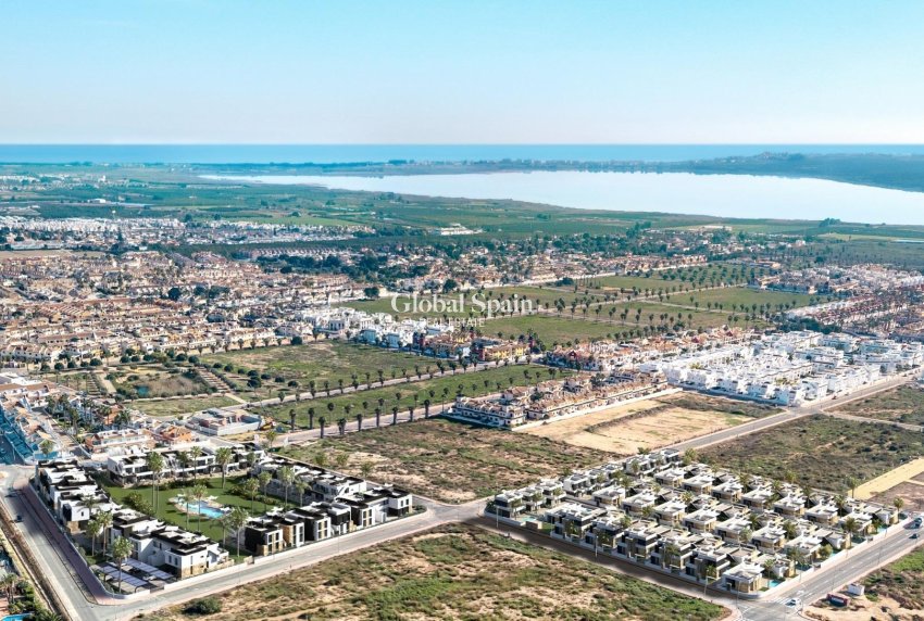 Nouvelle construction - VILLA -
CIUDAD QUESADA