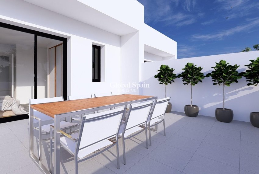 Nouvelle construction - VILLA -
DAYA NUEVA - pueblo