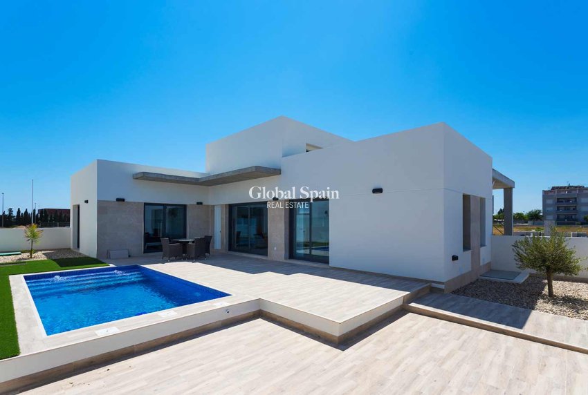 Nouvelle construction - Villa -
DAYA NUEVA