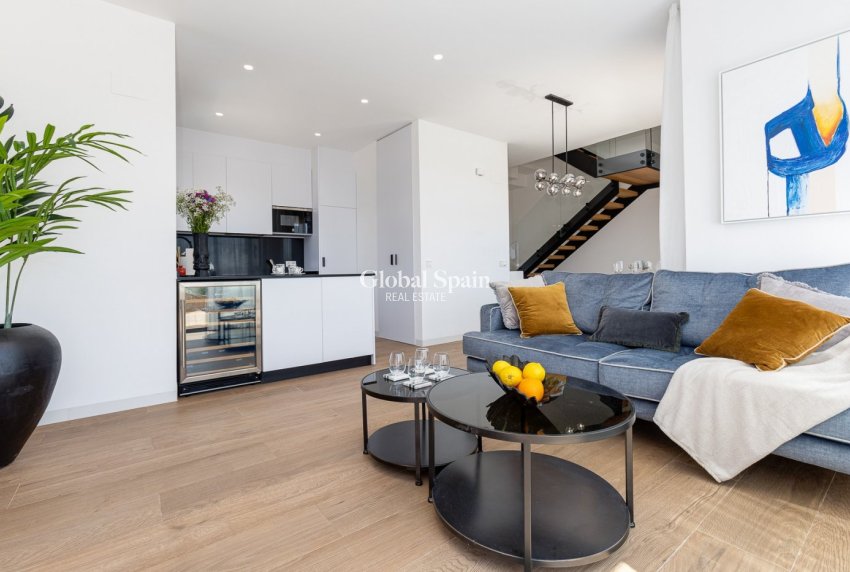 Nouvelle construction - VILLA -
FINESTRAT