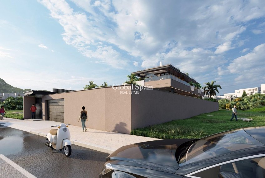 Nouvelle construction - VILLA -
FUENGIROLA - Las Lomas del Higueron
