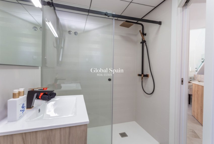 Nouvelle construction - Villa -
LA MATA