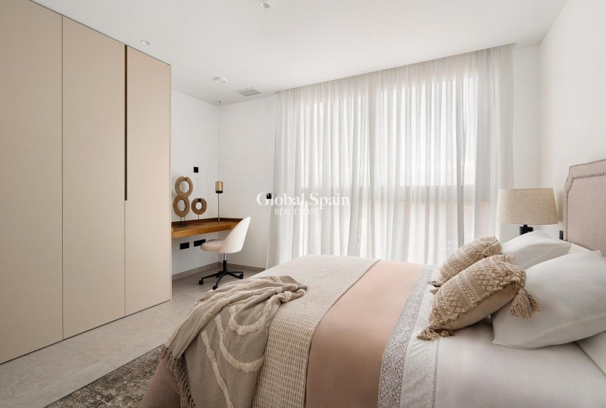 Nouvelle construction - VILLA -
LA NUCÍA - Coblanca