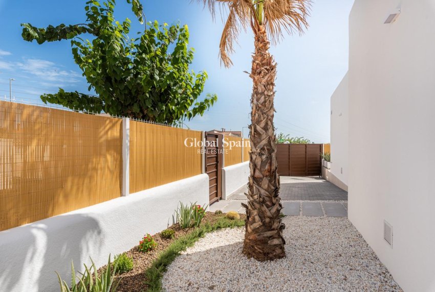 Nouvelle construction - Villa -
LOS ALCÁZARES