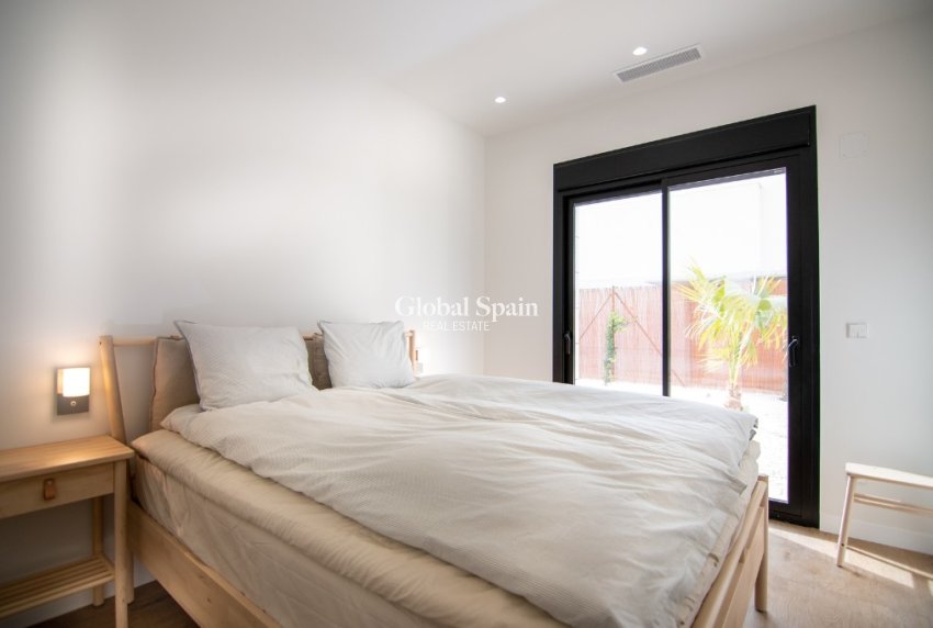 Nouvelle construction - Villa -
LOS MONTESINOS - La Herada