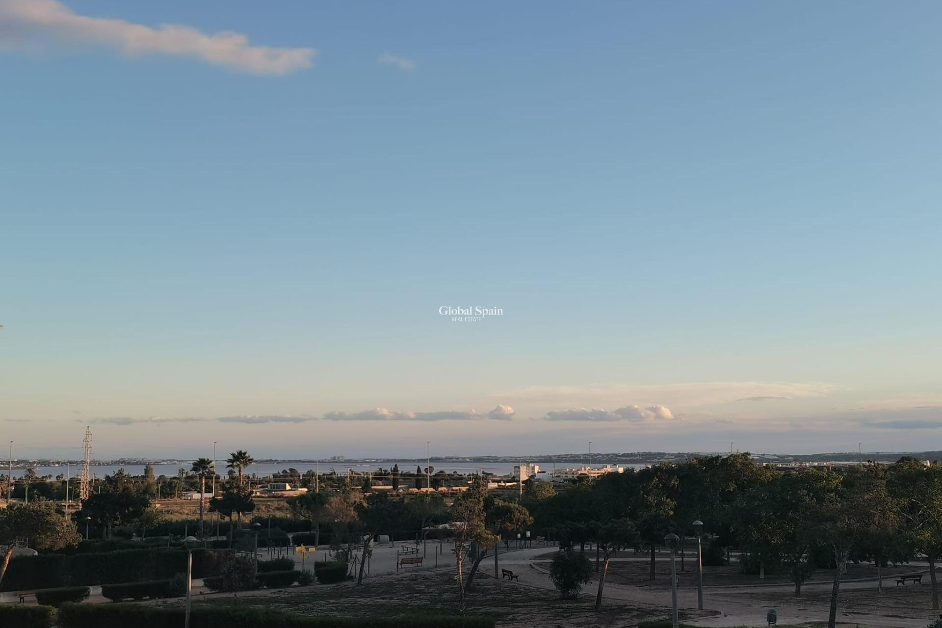 Nouvelle construction - VILLA -
LOS MONTESINOS - La Herrada