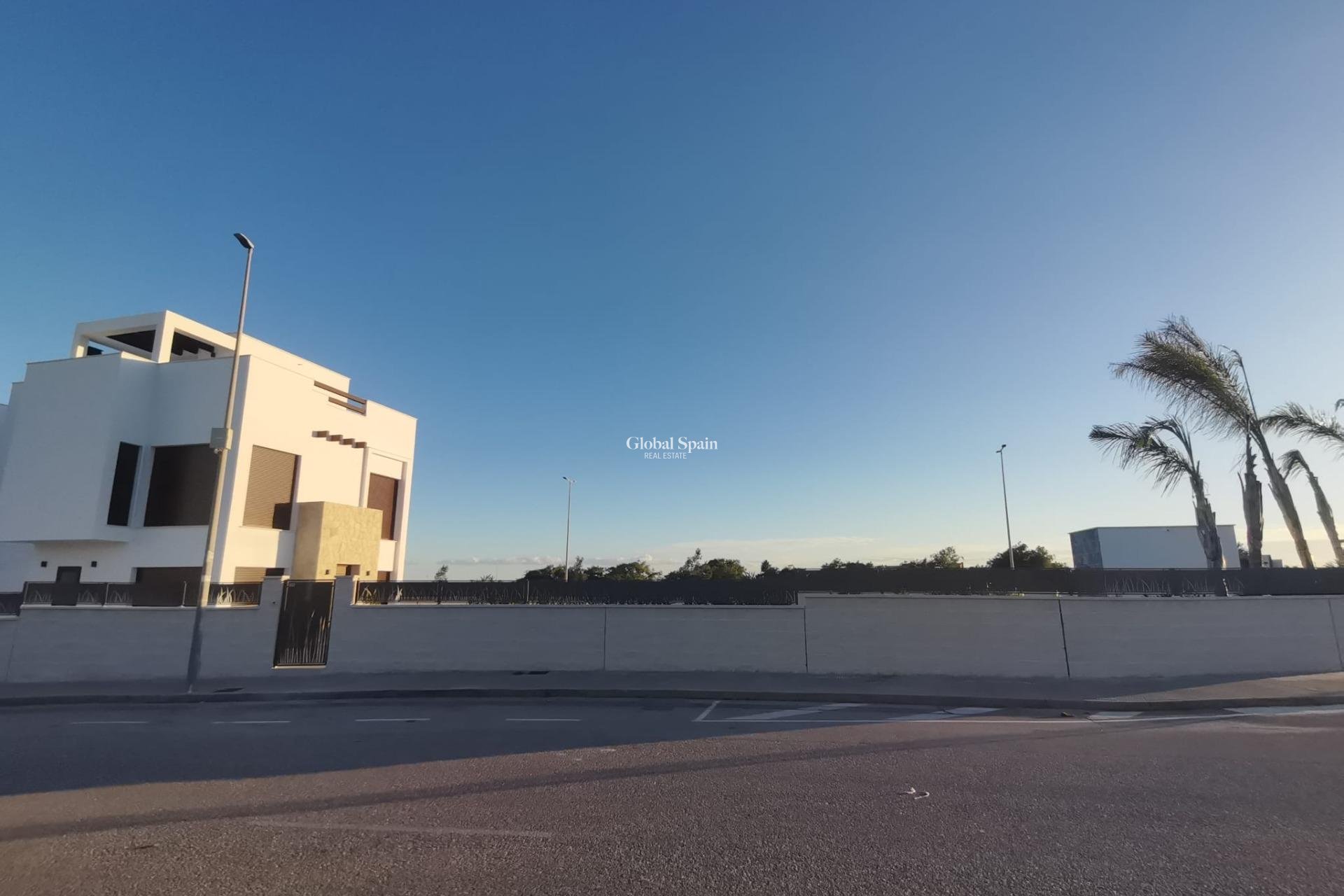 Nouvelle construction - VILLA -
LOS MONTESINOS - La Herrada