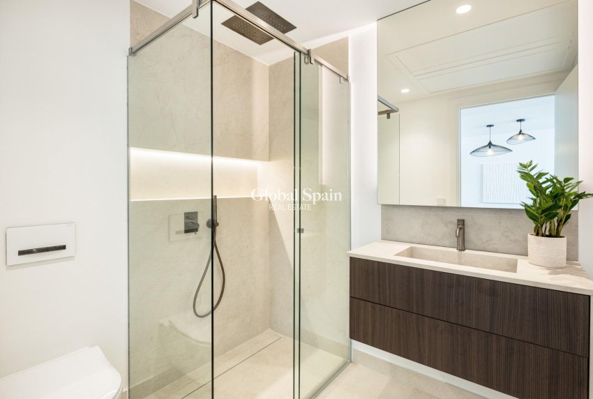 Nouvelle construction - VILLA -
MÁLAGA - Málaga Este
