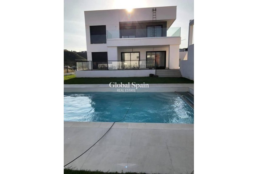 Nouvelle construction - Villa -
Manilva - La Duquesa