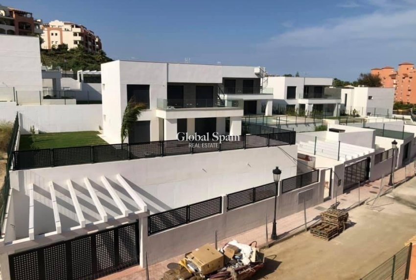 Nouvelle construction - VILLA -
Manilva - La Duquesa