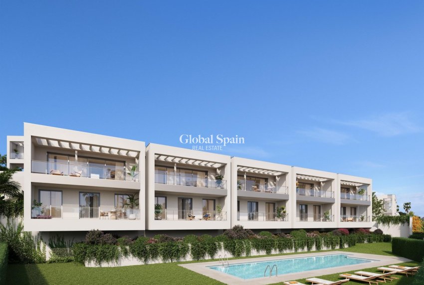 Nouvelle construction - VILLA -
MARBELLA - Las Chapas - Alicate Playa