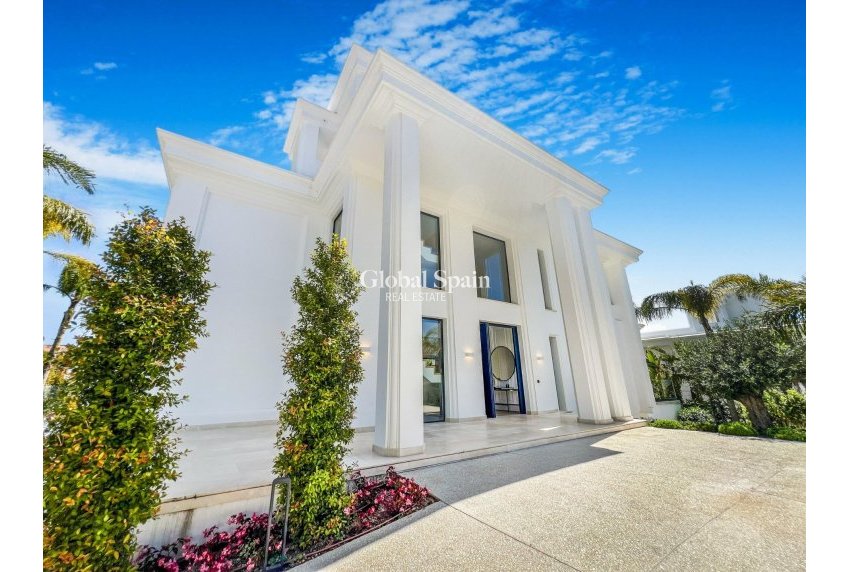 Nouvelle construction - VILLA -
MARBELLA - Lomas De Marbella Club