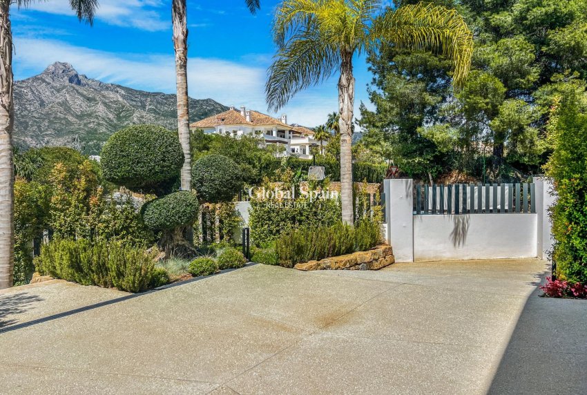 Nouvelle construction - VILLA -
MARBELLA - Lomas De Marbella Club