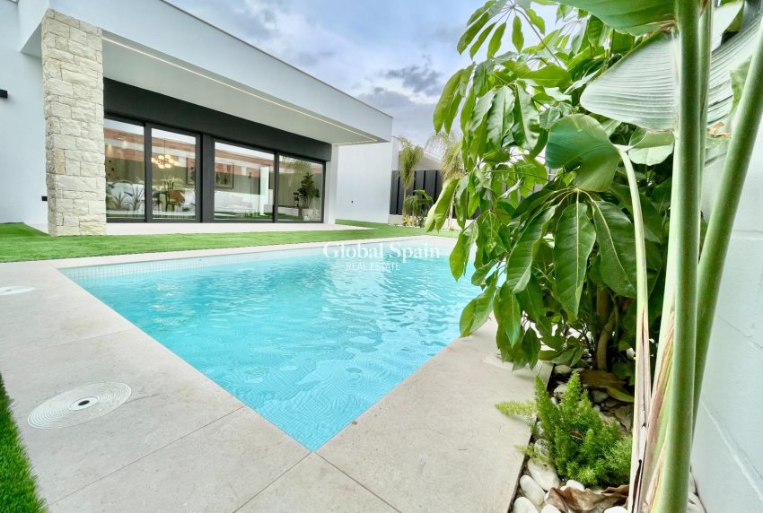 Nouvelle construction - Villa -
MOLINA DEL SEGURA