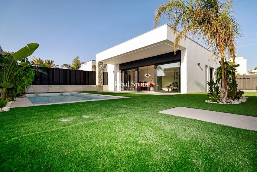 Nouvelle construction - VILLA -
MOLINA DEL SEGURA