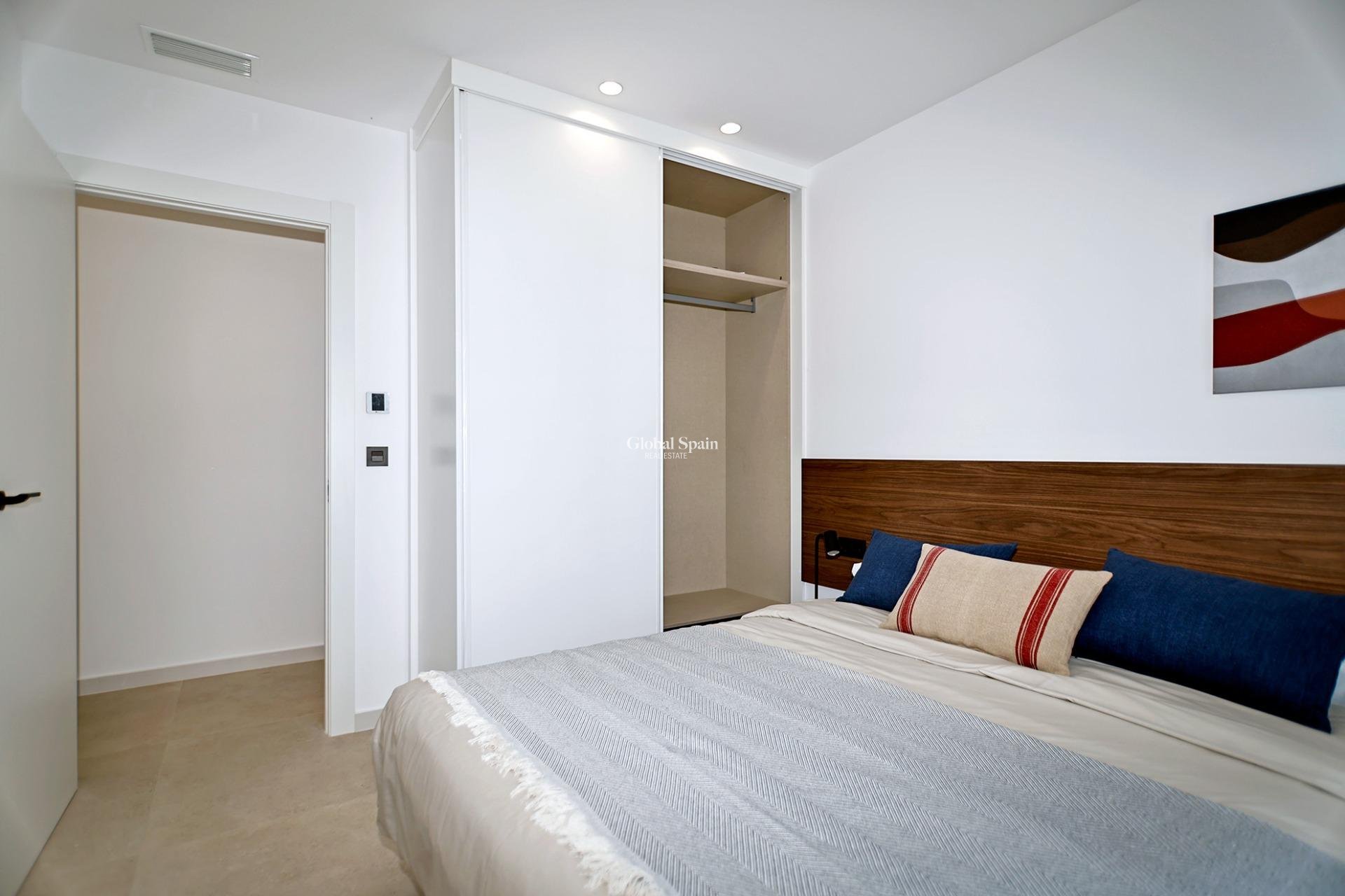 Nouvelle construction - VILLA -
MOLINA DEL SEGURA