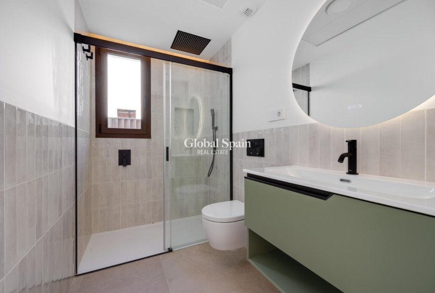 Nouvelle construction - VILLA -
MUTXAMEL - Cotoveta