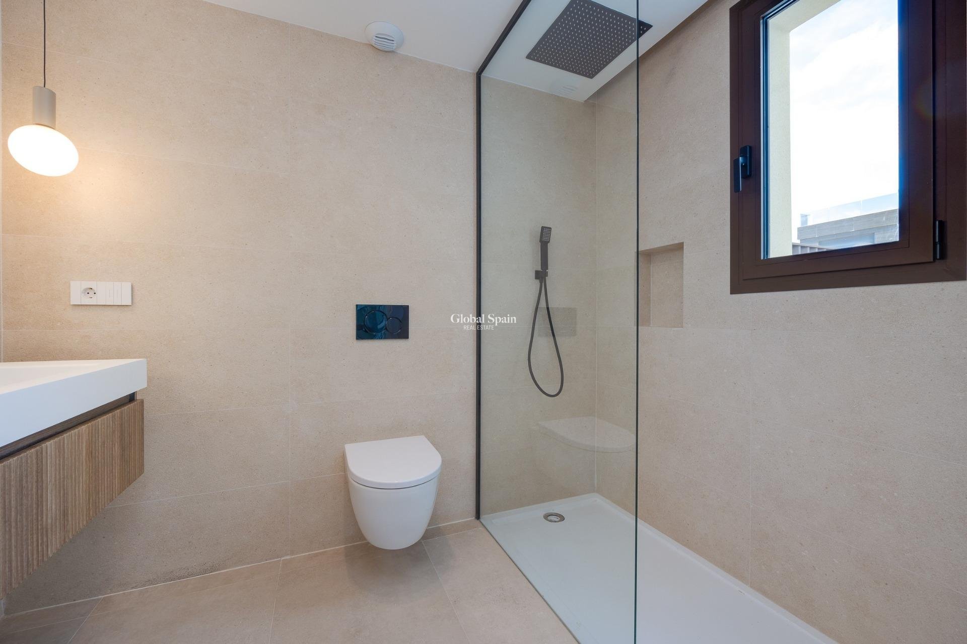 Nouvelle construction - VILLA -
MUTXAMEL - Cotoveta