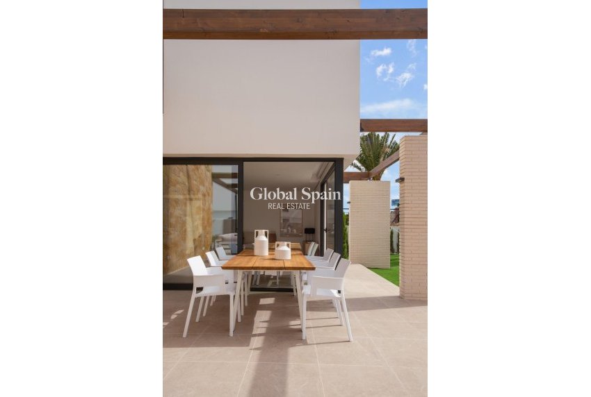 Nouvelle construction - VILLA -
ORIHUELA COSTA - CAMPOAMOR