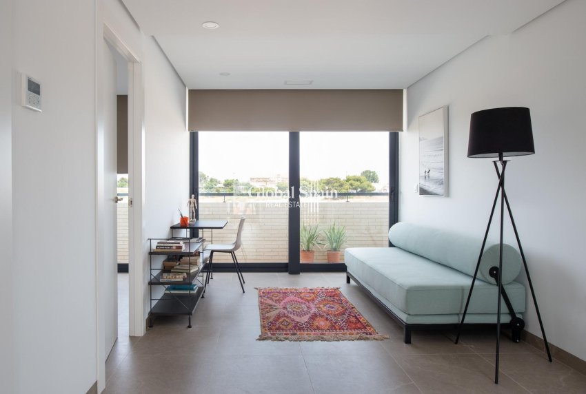 Nouvelle construction - VILLA -
ORIHUELA COSTA - CAMPOAMOR