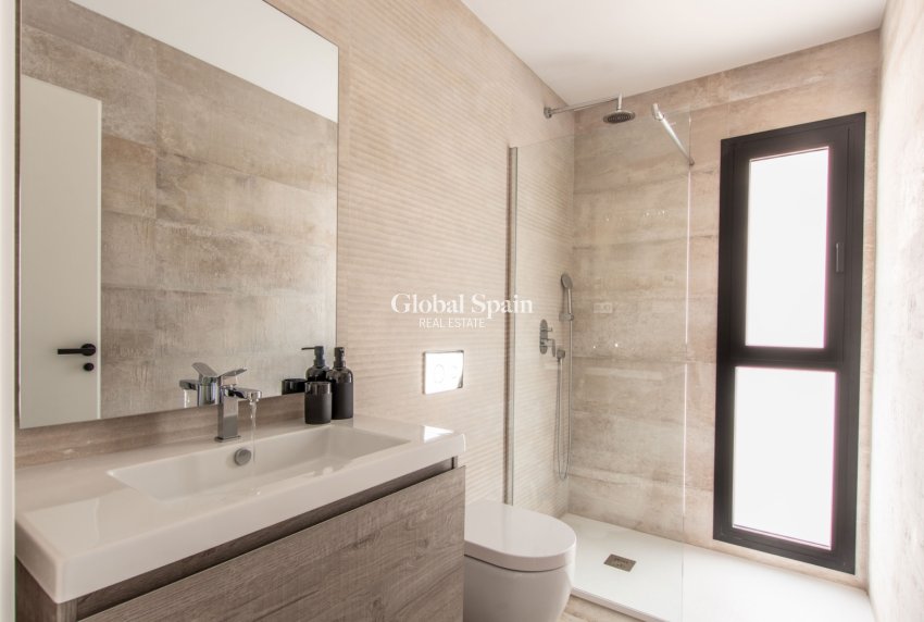 Nouvelle construction - VILLA -
ORIHUELA COSTA - Orihuela Costa