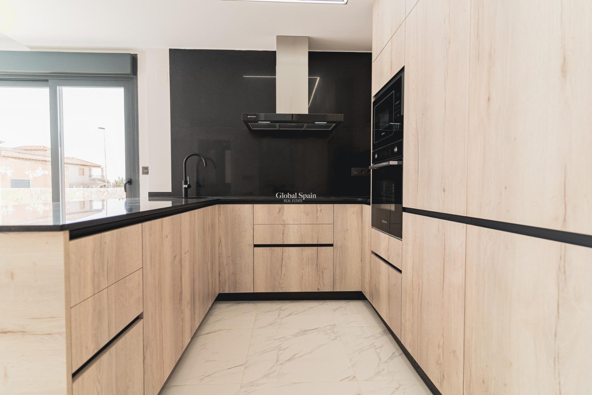 Nouvelle construction - VILLA -
ORIHUELA COSTA - Punta Prima