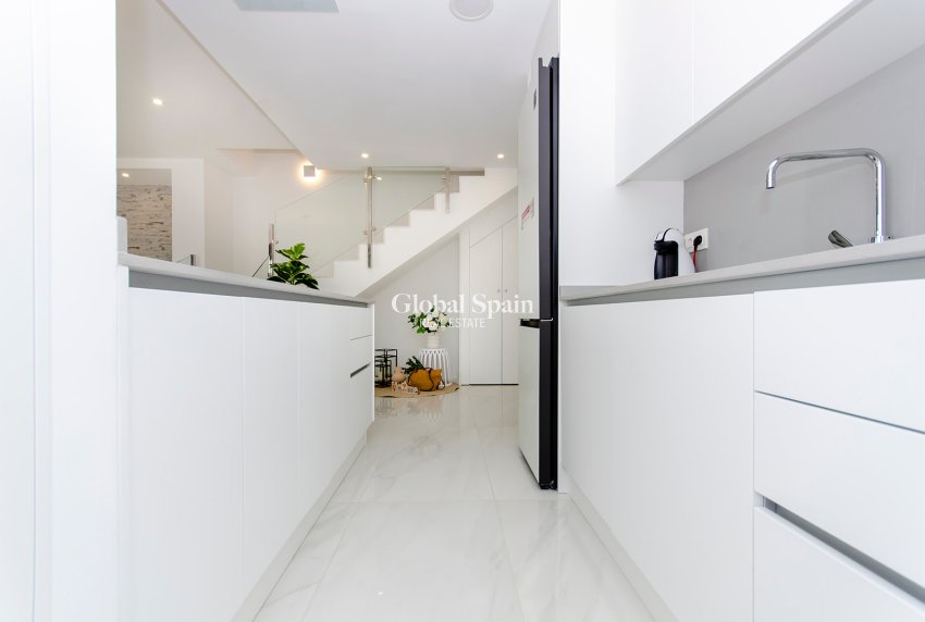 Nouvelle construction - Villa -
ORIHUELA COSTA - VISTABELLA GOLF