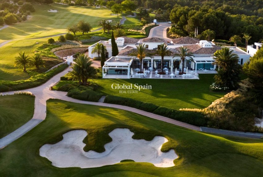 Nouvelle construction - VILLA -
ORIHUELA - LAS COLINAS GOLF RESORT