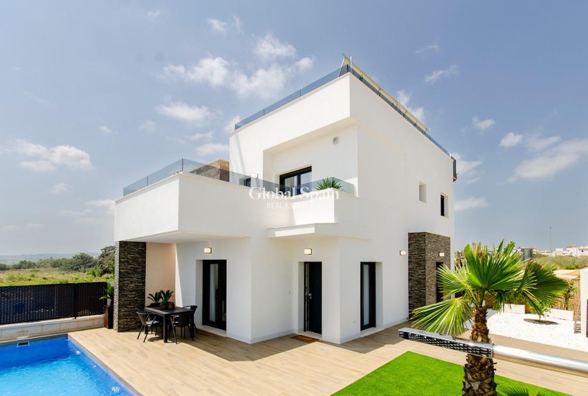 Nouvelle construction - VILLA -
ORIHUELA - Vistabella Golf